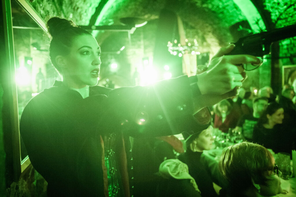 Gruseldinner Dracula – Sadie van Helsing Vampirjägerin Sadie van Helsing